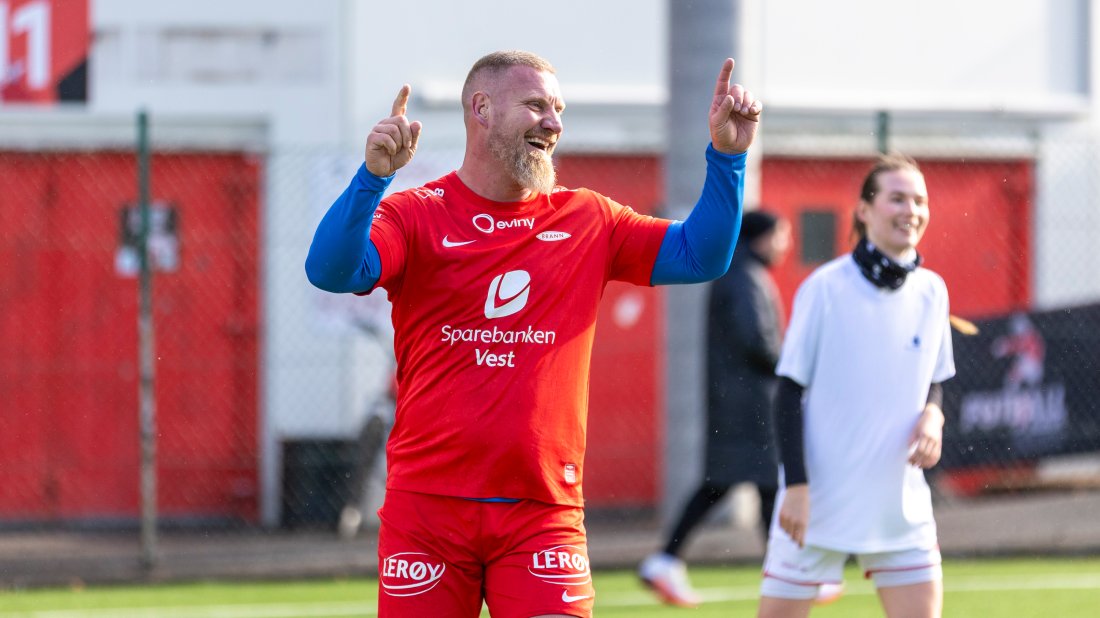 Det ble mange scoringer å juble for da Gatelaget spilte mot Norwegian Hull Club.